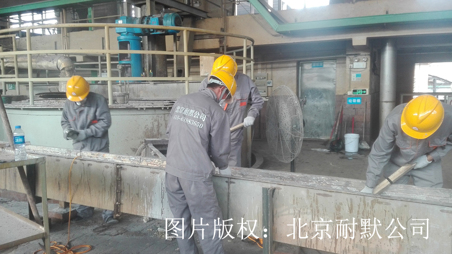 鹽酸池酸霧防治方法演變:池口套管水封法 鹽酸池酸霧防治方法演變:池口套管水封法